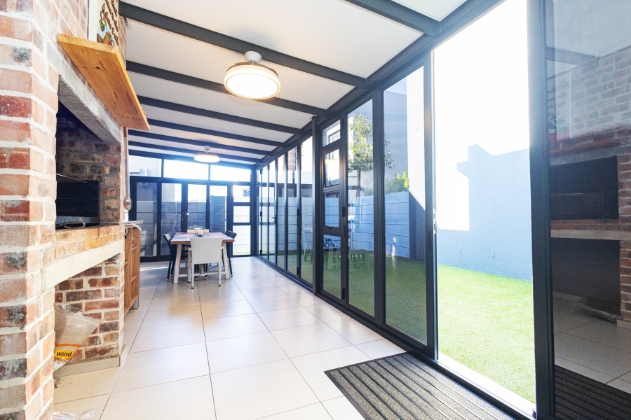 3 Bedroom Property for Sale in Haasendal Western Cape